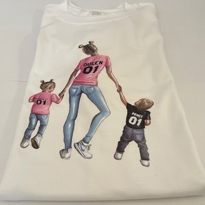 Handmade Graphic White T-Shirt Size (M)